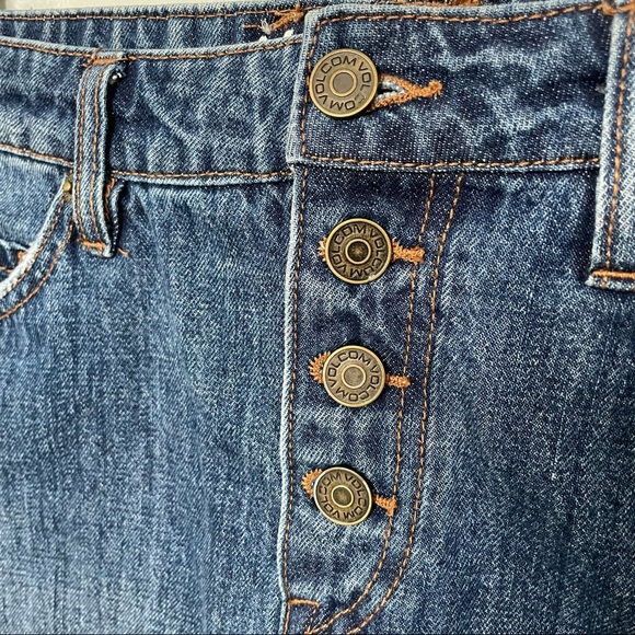 Volcom Womens Stoned Denim Mini Skirt Button Fly Blue Distressed Dark Wash Med - Picture 3 of 10